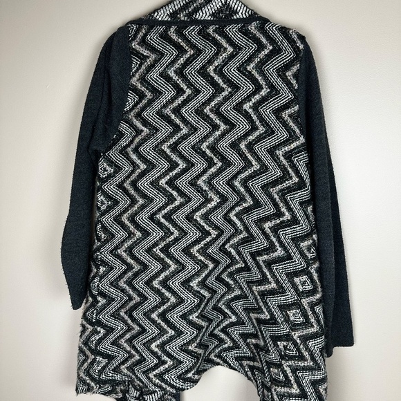 Vintage "VIP" Chunky two closure front sweater Size XL - Picture 8 of 8